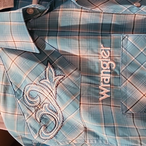 Wrangler® Logo Blue Plaid Long Sleeve Snap Shirt MP1318M - Picture 4 of 10
